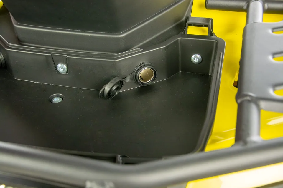 ASIX Gladiator 200 RR detail 37