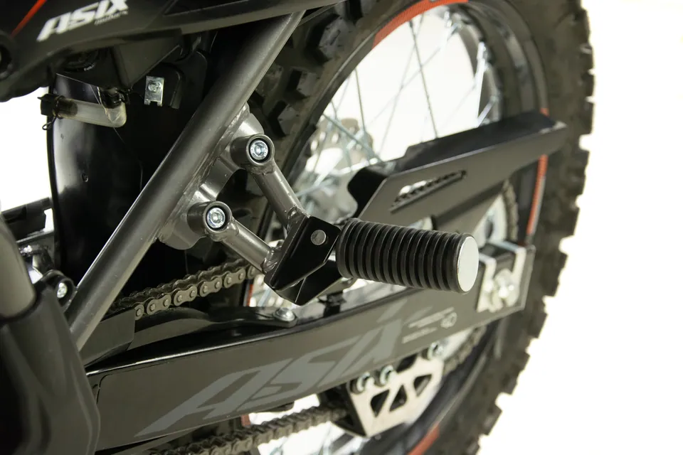 ASIX XB-82 A1 detail 34