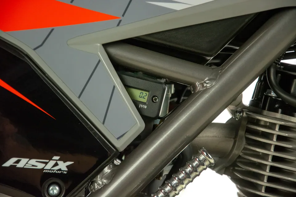 ASIX XB-82 A1 detail 24